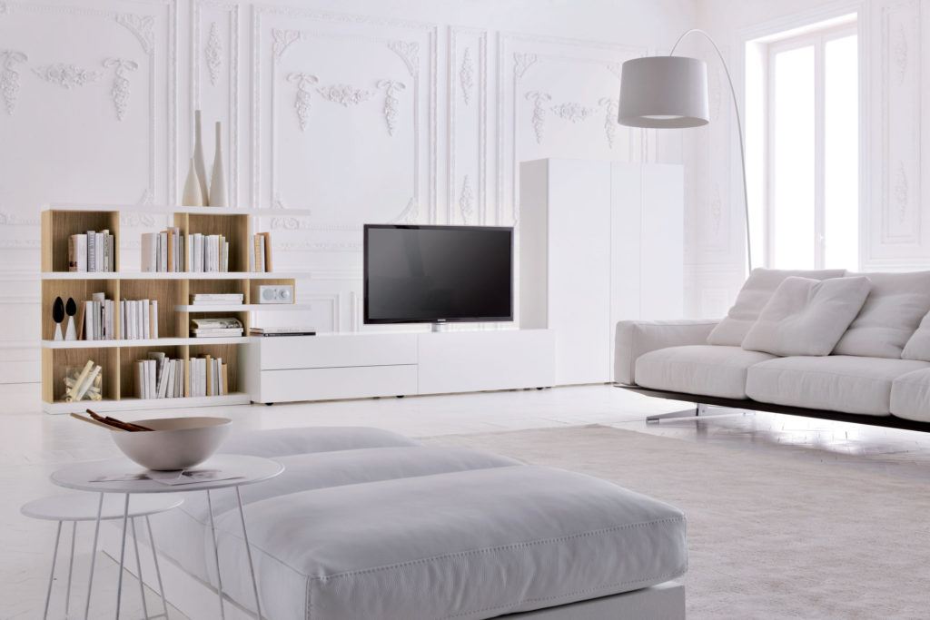 Tv группа + стеллаж + шкаф 5m., MDF white satine 18mm + каркас - дуб светлый.